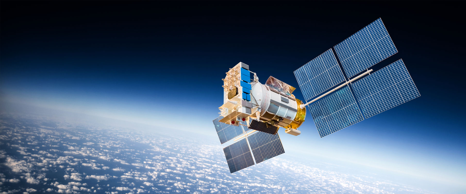 卫星通信服务大众